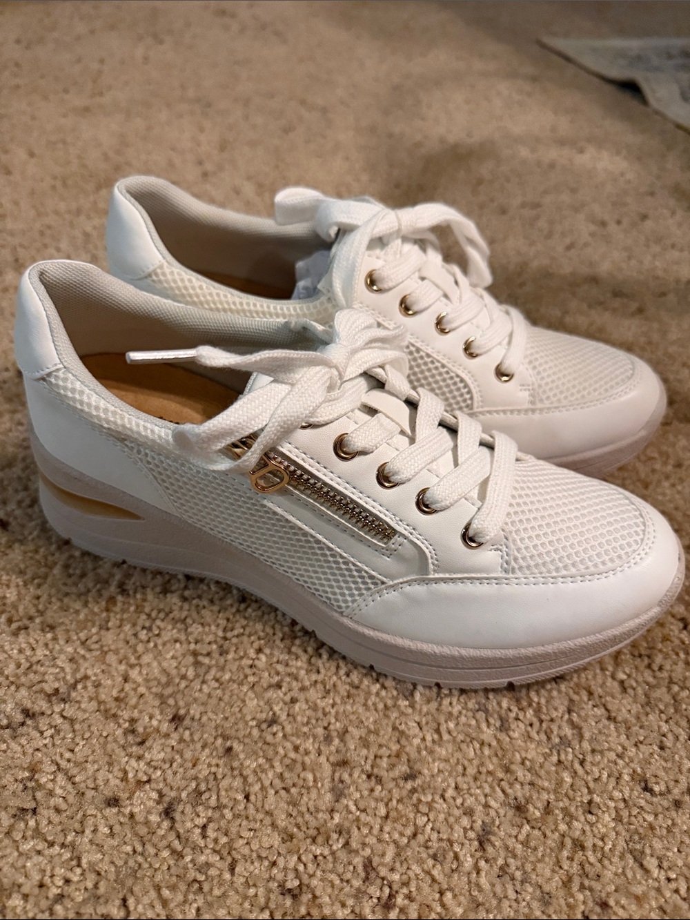 easy street White Women's Sneaker with Gold Accents